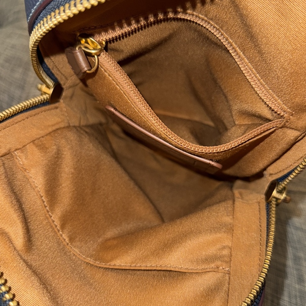 Coach Bag Denim Signature Crossbody Fanny Messenger - Picture 10 of 17